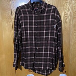 Wrangler Men's Dark Brown Plaid Button Down Shirt